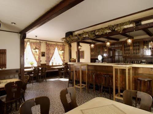 Hotel Am Munstertor โคเอิสเฟลท์ ภายนอก รูปภาพ